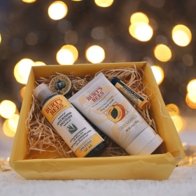Burt's Bees Beauty Pamper Gift Set