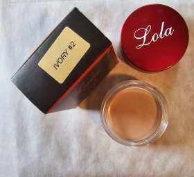 Lola Miracle Under Eye Treatment Concealer #2 Ivory